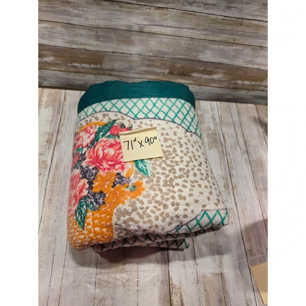 Vintage Floral Rose Lattice Acrylic Blend Blanket Throw Satin‎ Edge USA 71x90